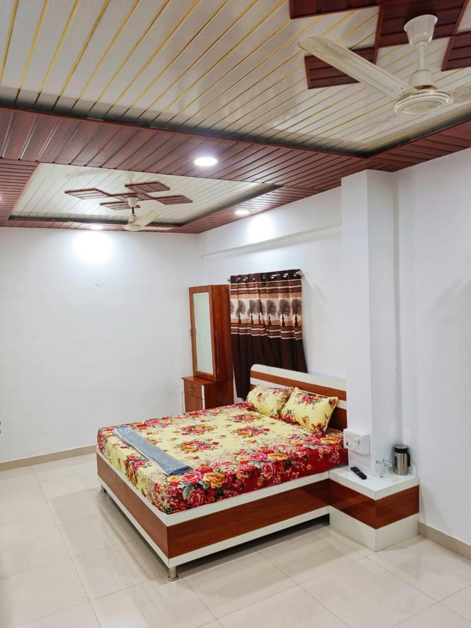 Janani Niwas Matheran Exterior photo