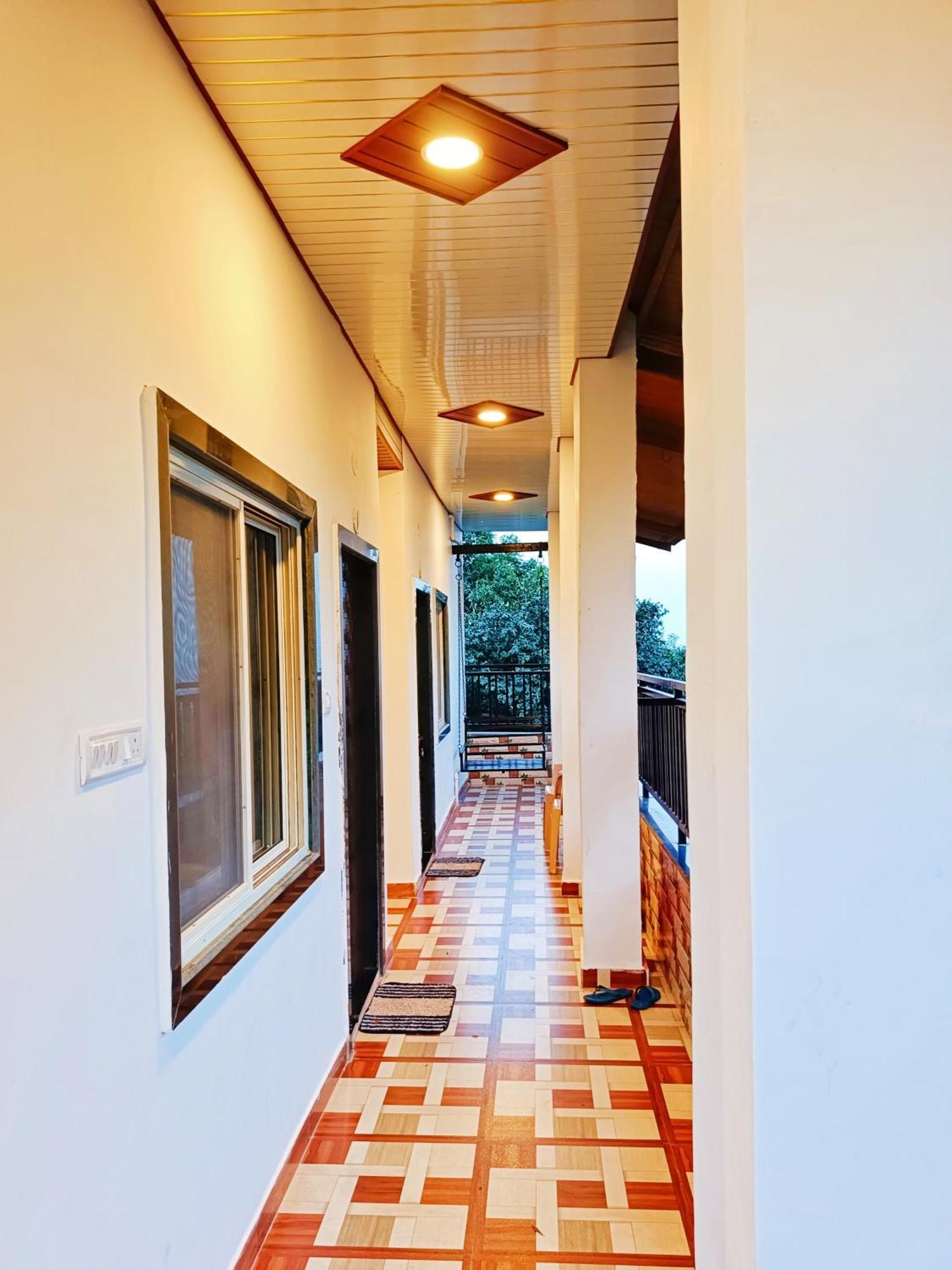 Janani Niwas Matheran Exterior photo